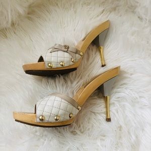 Guess wooden heel sandals